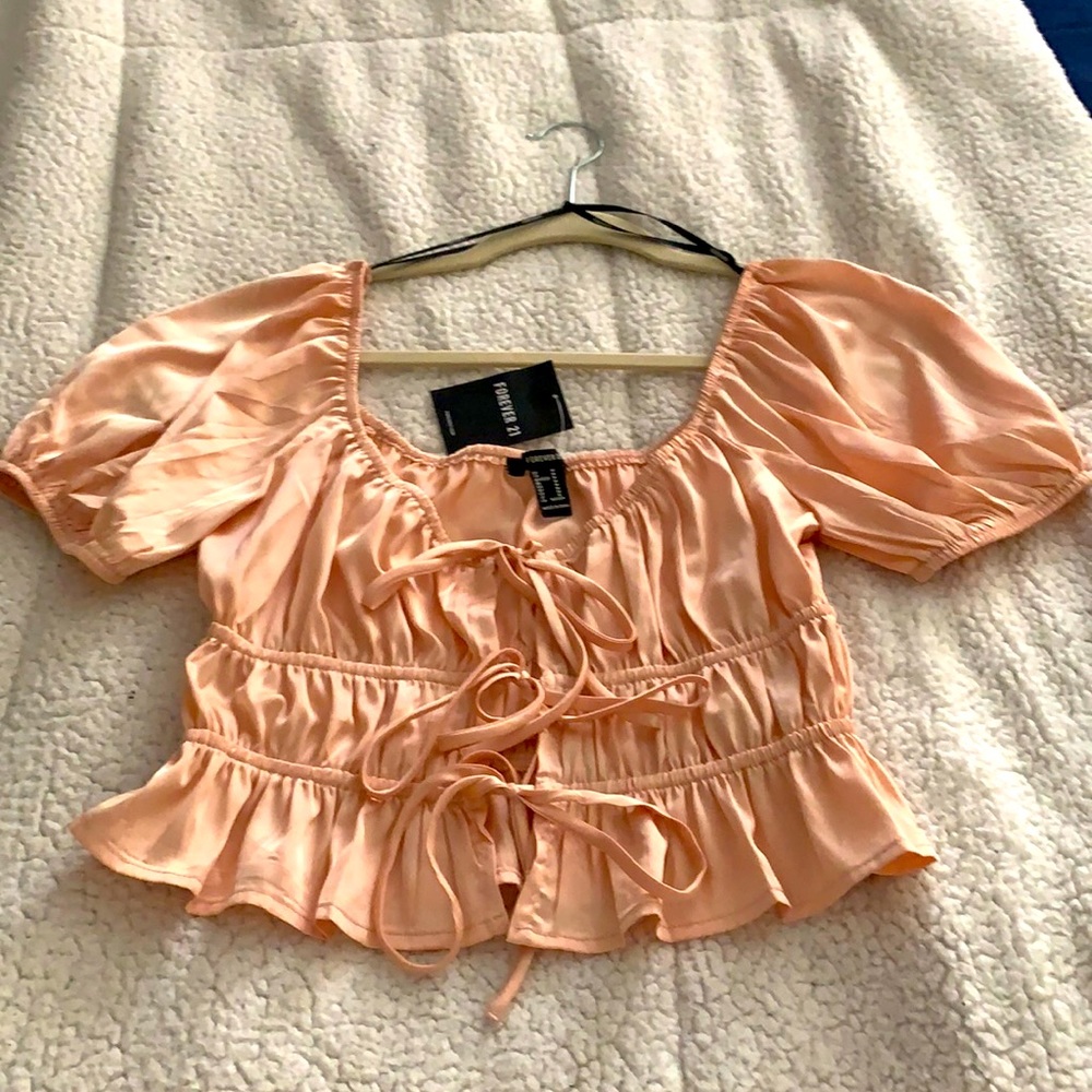 Light pink short sleeve blouse forever 21